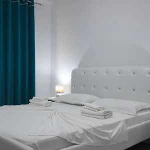 Grand Blue Aparthotel Sarandë